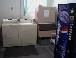 washing and vending image